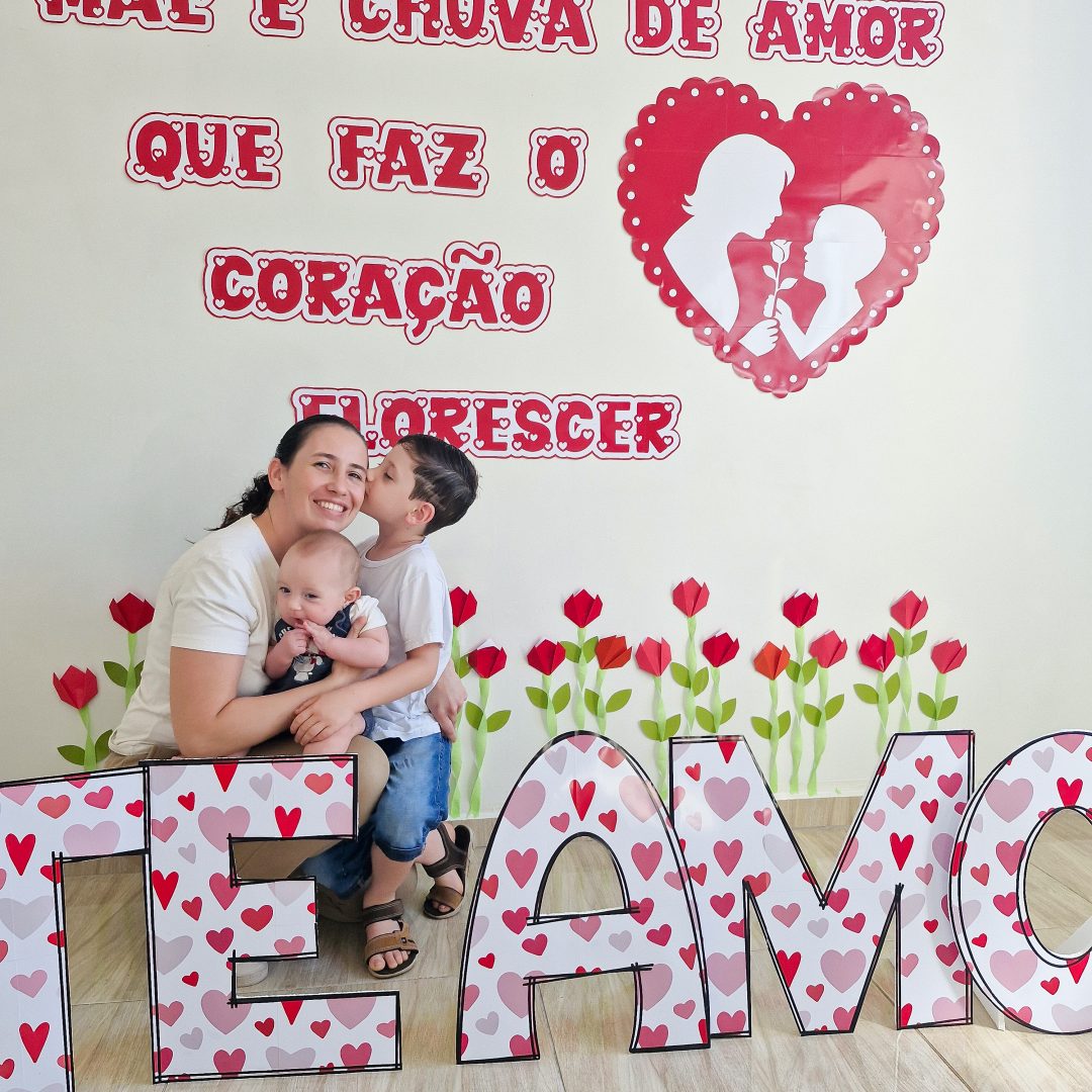 Painel Dia das Mães - Chuva de Amor